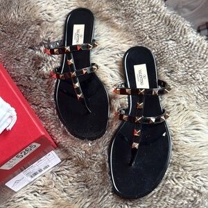 Brand new Valentino Garavani Black Strappy jelly Rockstud Sandals size 7.5